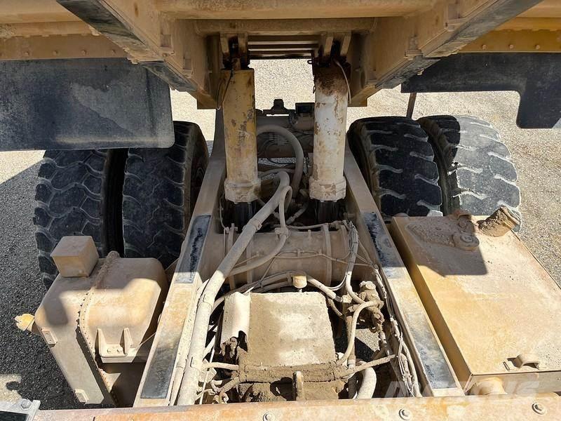 CAT 771D Pevné dempry