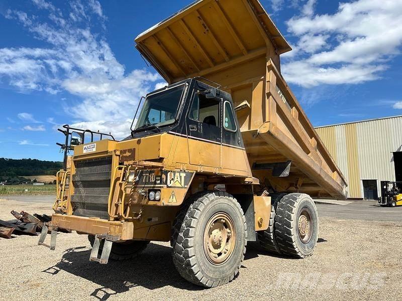 CAT 771D Pevné dempry