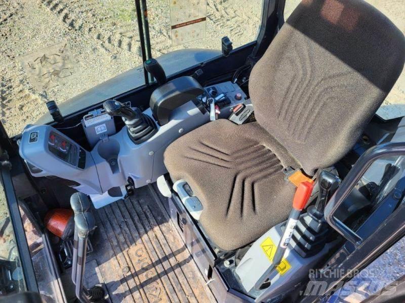 Kubota U27-4 Mini rýpadla < 7t