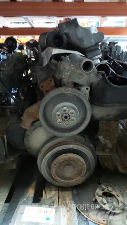 Bell B25B Motory