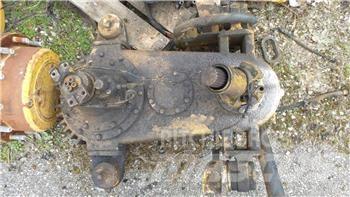 Bell B25C Převodovka