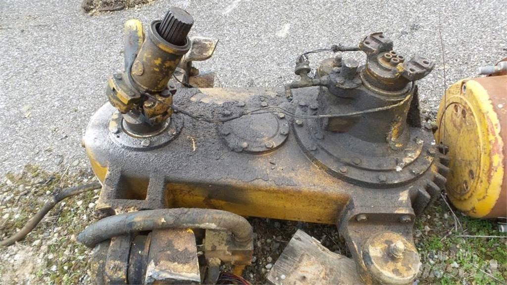 Bell B25C Převodovka