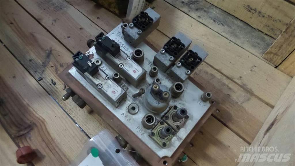 Bell B30D Kabiny a interiér
