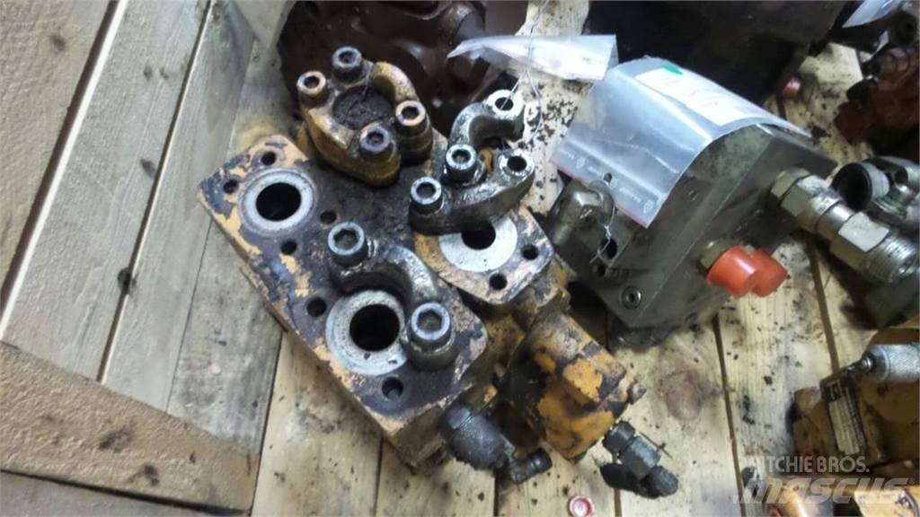 CASE 1188 Hydraulika
