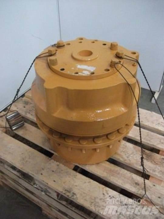 CASE 921C Převodovka