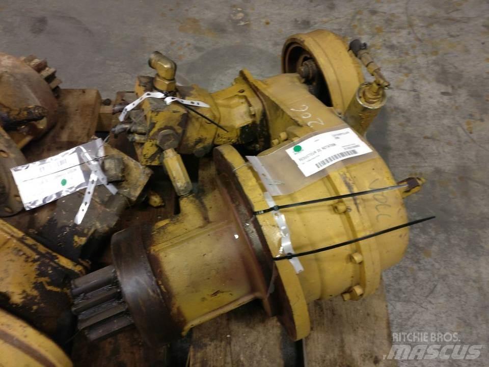 CAT 206 Převodovka