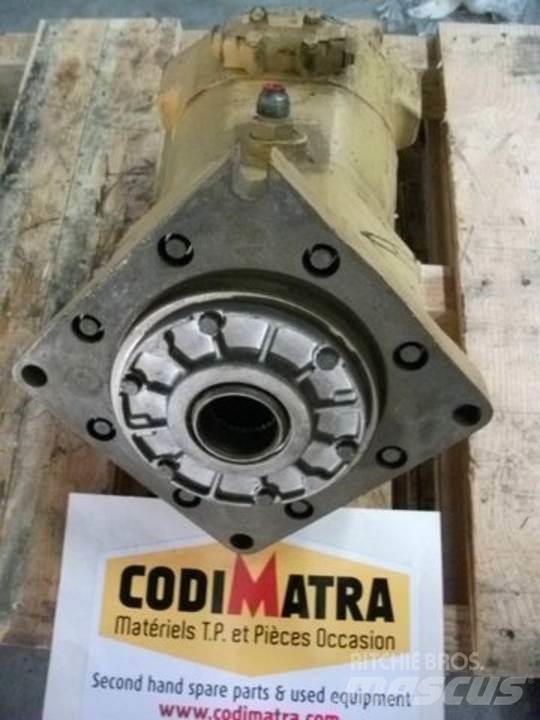 CAT 235 Hydraulika