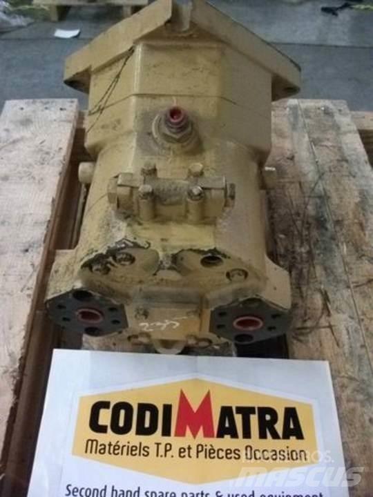 CAT 235 Hydraulika