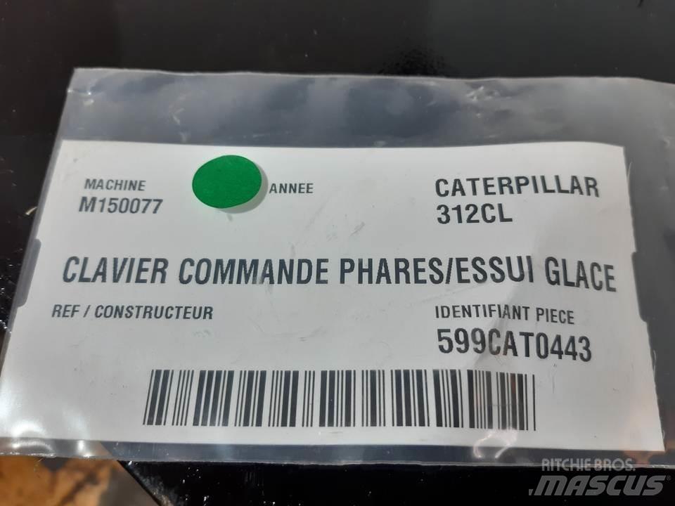 CAT 312CL Kabiny a interiér