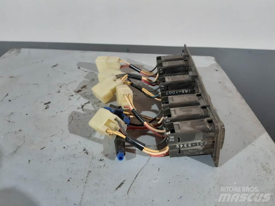 CAT 312CL Kabiny a interiér