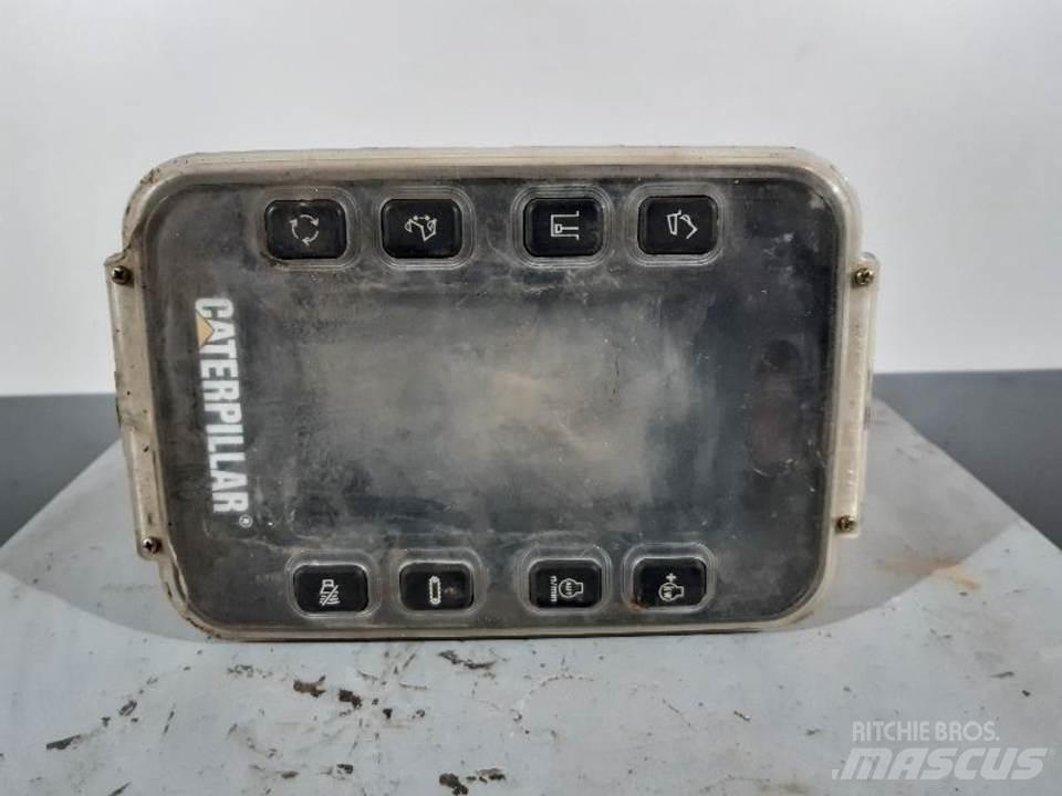 CAT 317BL Kabiny a interiér