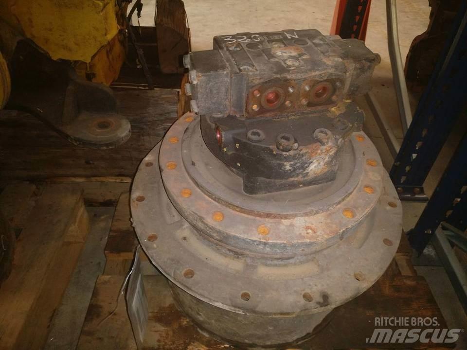 CAT 320 Převodovka