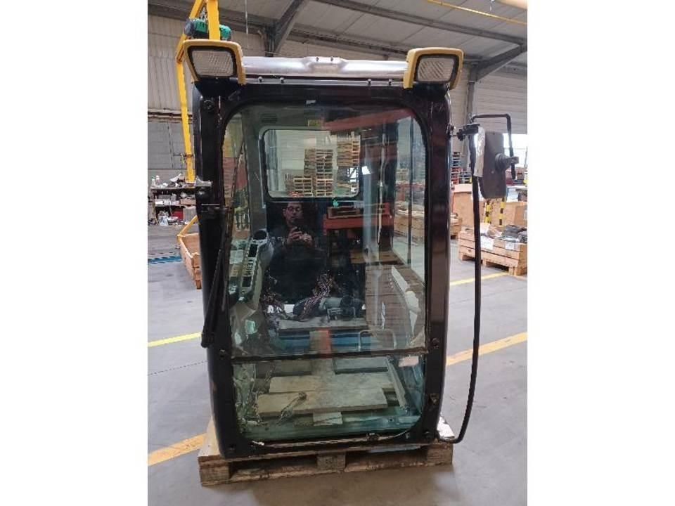CAT 320DL Kabiny a interiér