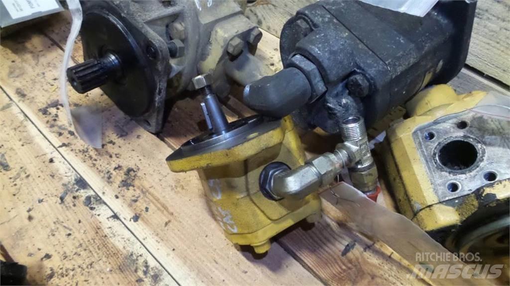 CAT 330C Hydraulika