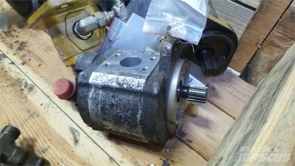 CAT 330DL Hydraulika