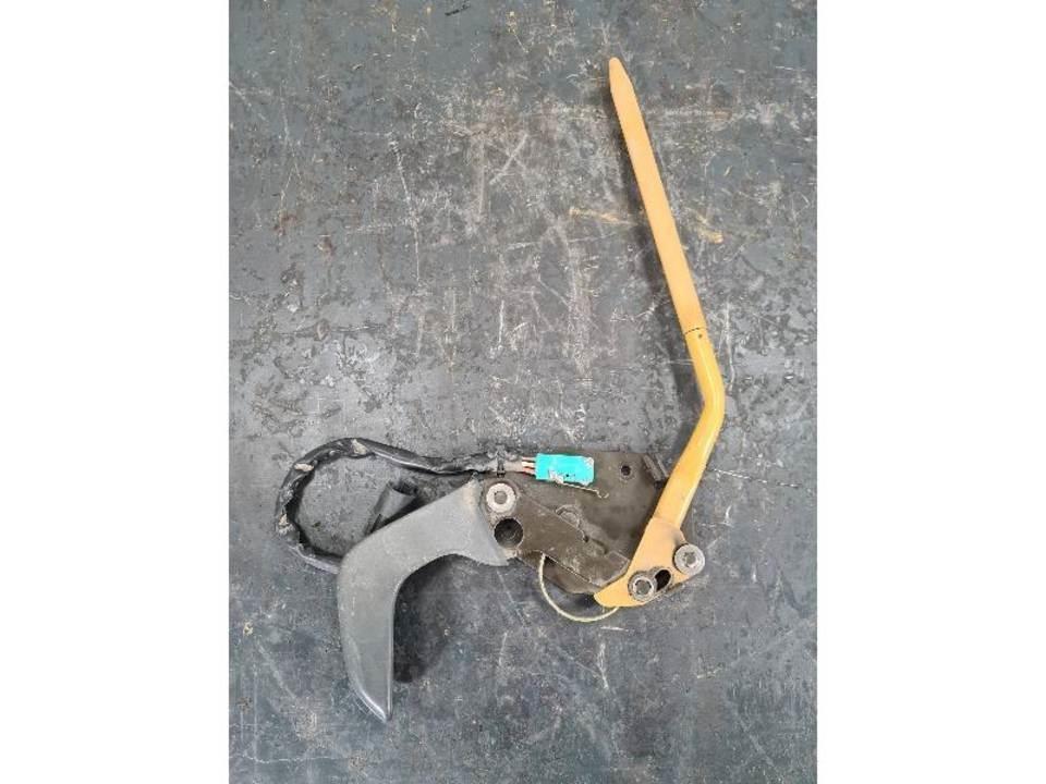 CAT 336DL Kabiny a interiér