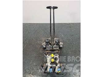 CAT 336DL Kabiny a interiér