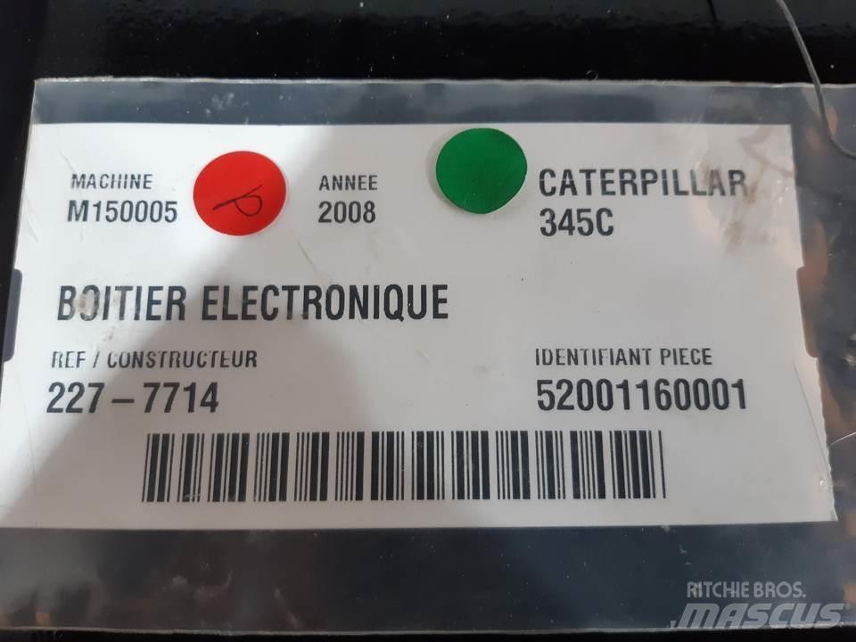 CAT 345C Kabiny a interiér