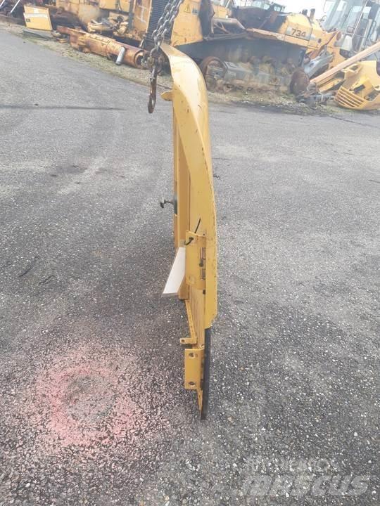 CAT 345C Kabiny a interiér