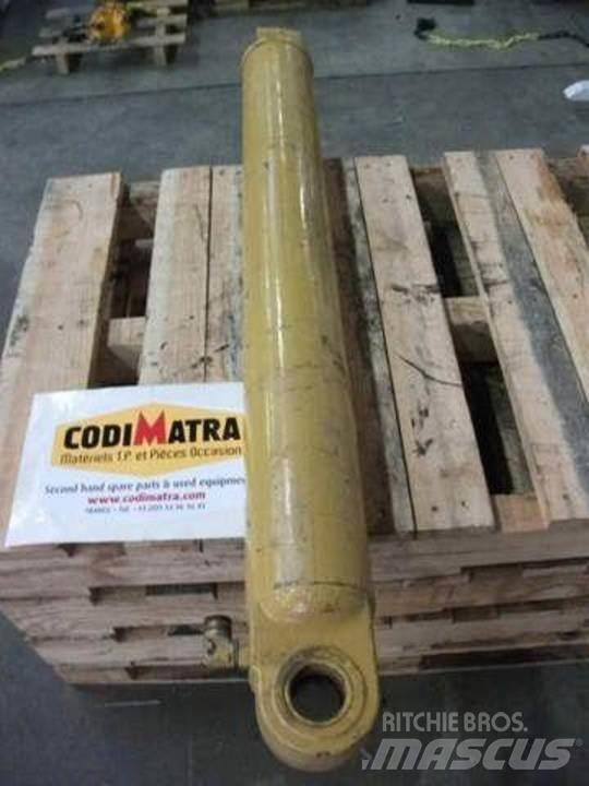 CAT 432D Hydraulika