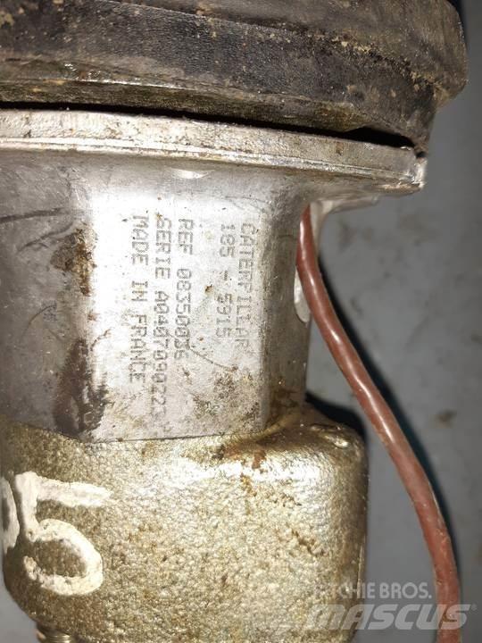 CAT 432D Kabiny a interiér