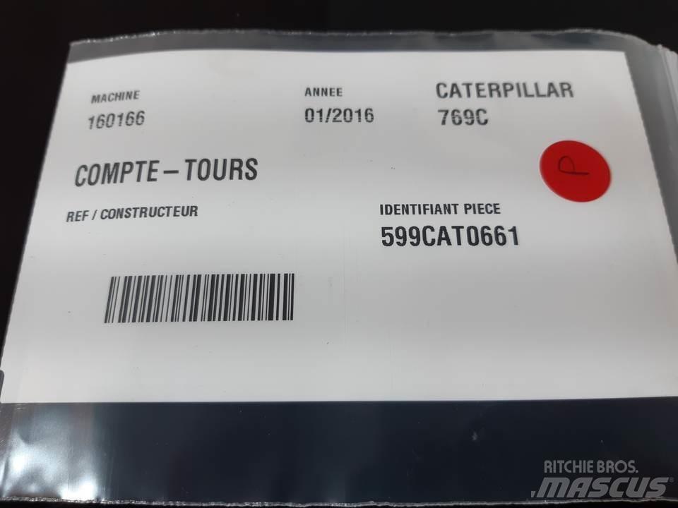 CAT 769C Kabiny a interiér