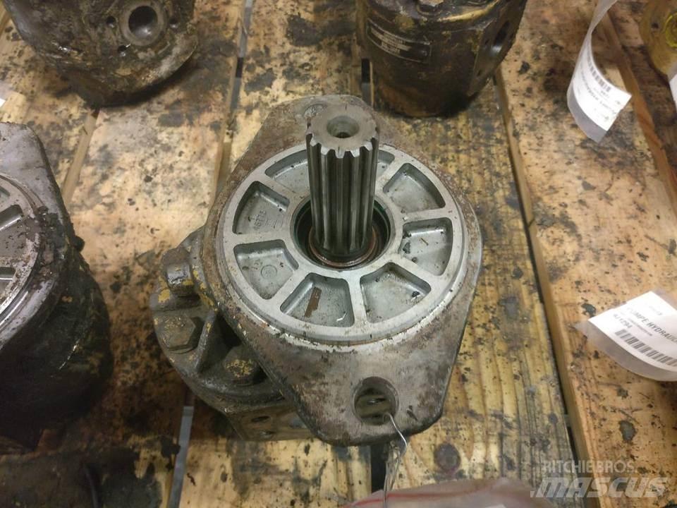 CAT 773 Hydraulika