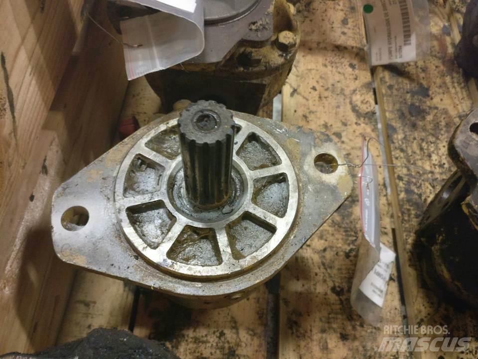 CAT 773B Hydraulika