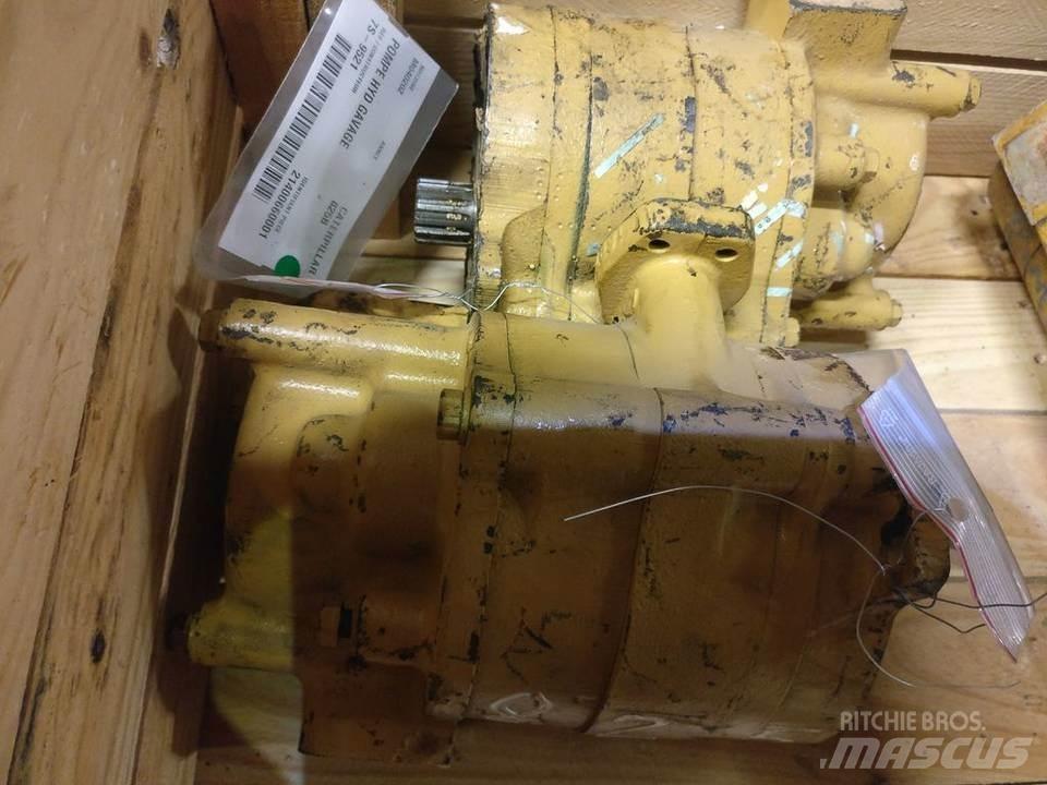 CAT 825B Hydraulika