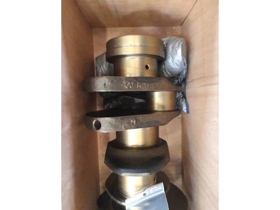 CAT 826G Motory