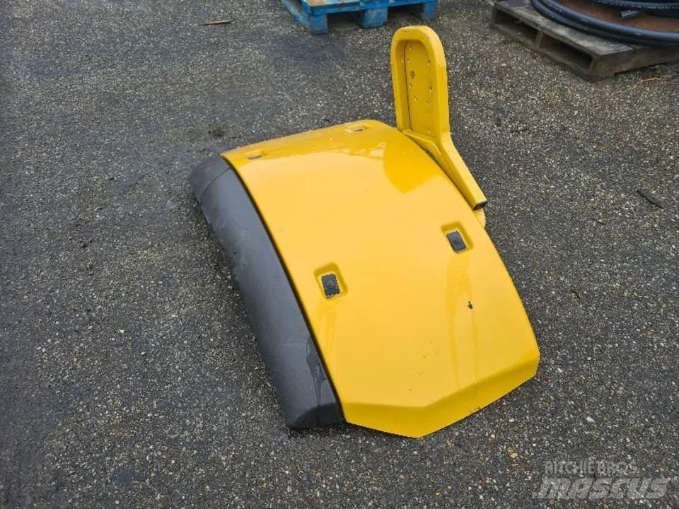 CAT 926M Kabiny a interiér