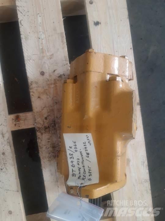 CAT 936E Hydraulika