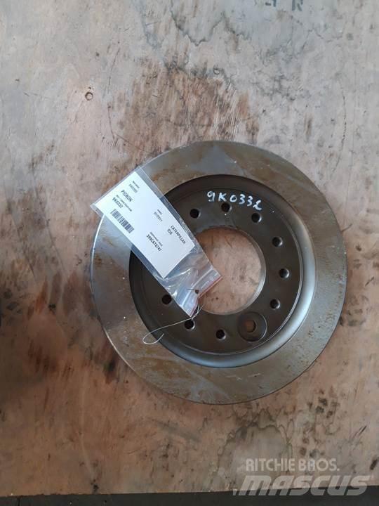 CAT 950 Převodovka