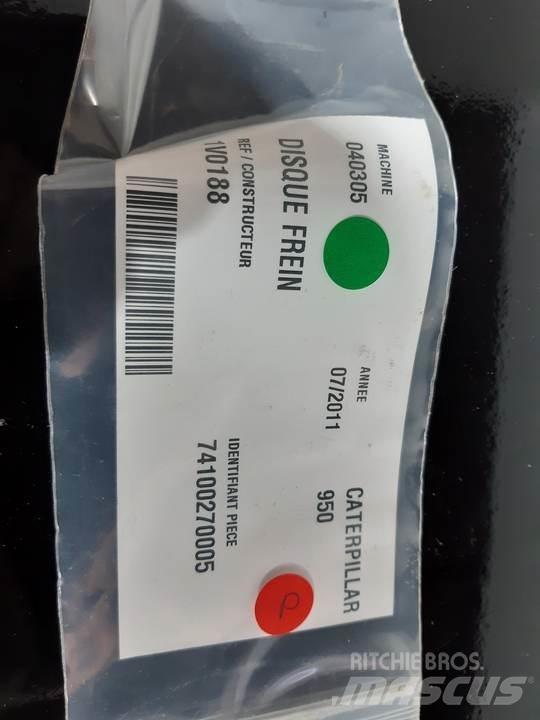 CAT 950 Pásy, řetězy a podvozek