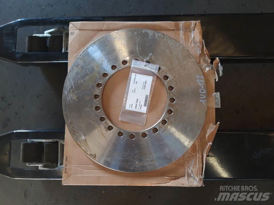 CAT 950 Pásy, řetězy a podvozek