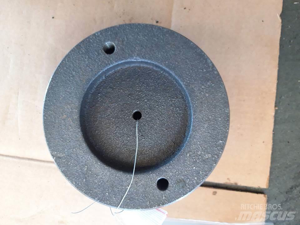 CAT 950B Převodovka