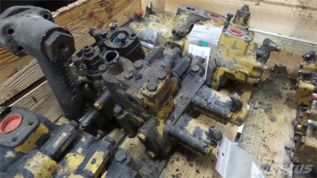 CAT 950F Hydraulika