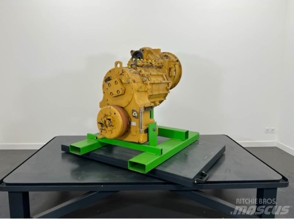 CAT 950K Převodovka
