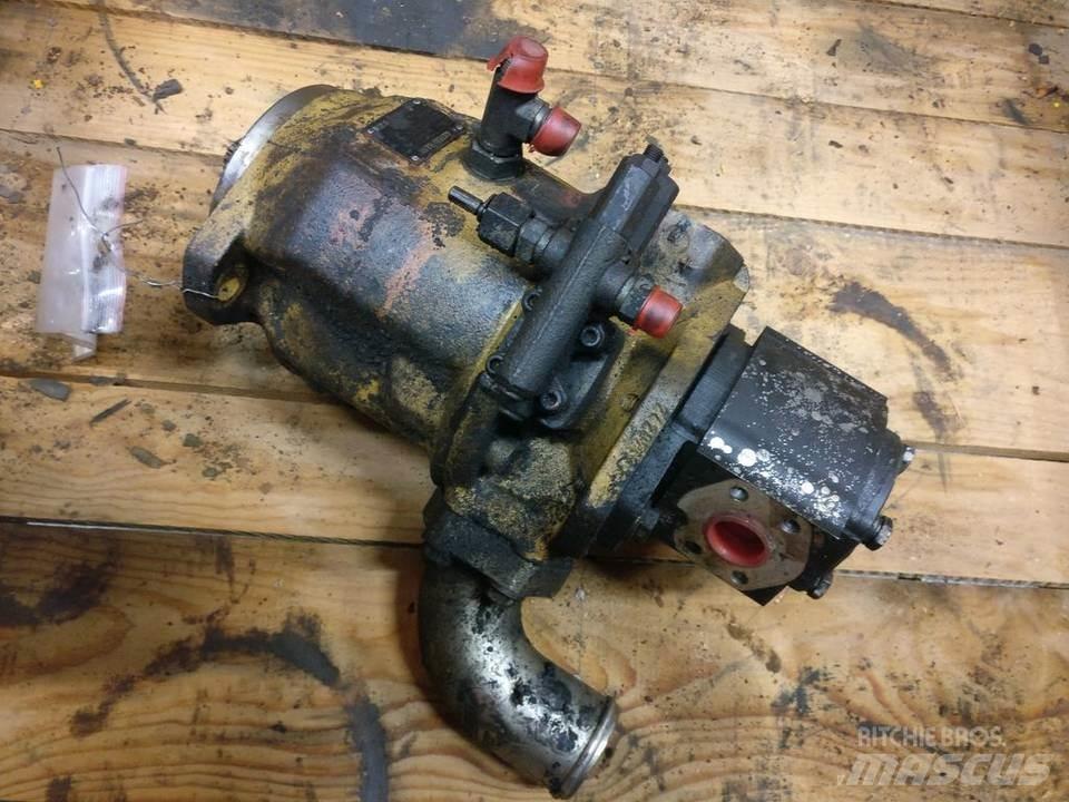 CAT 953D Hydraulika