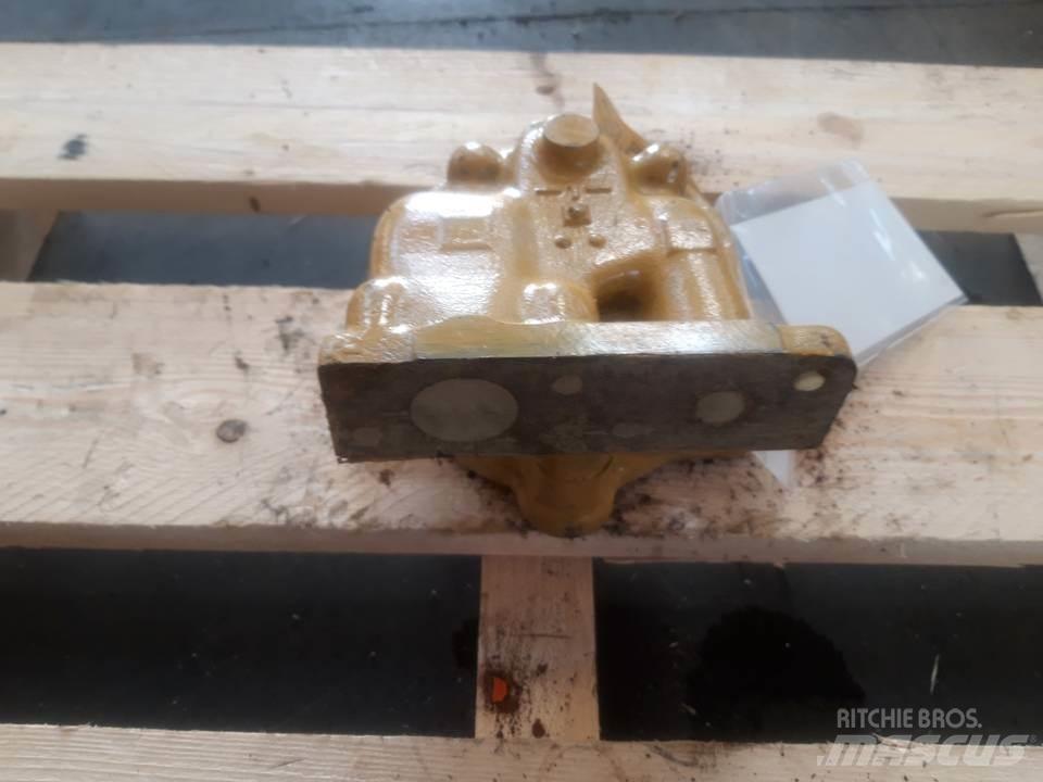 CAT 955L Hydraulika