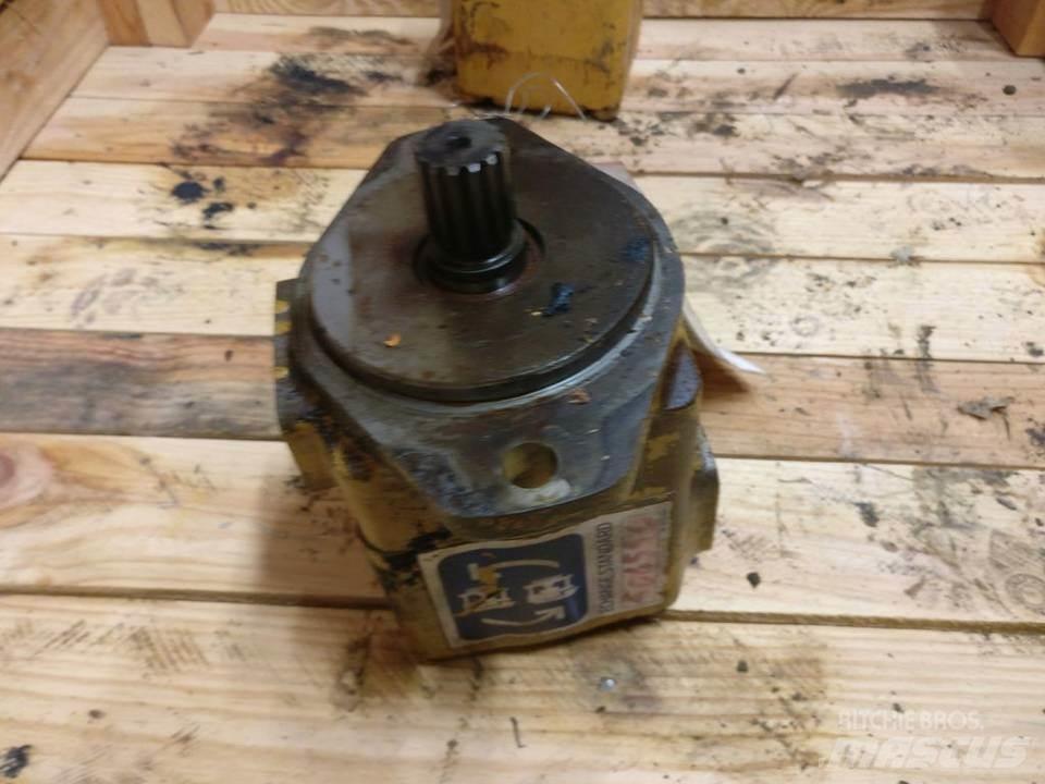 CAT 963 Hydraulika