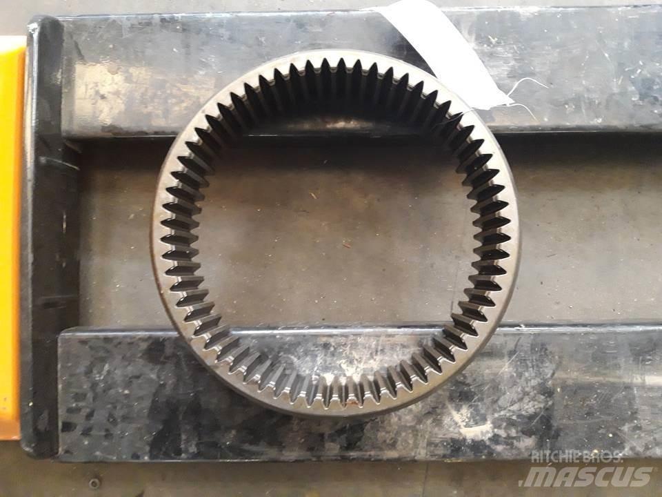 CAT 966C Převodovka