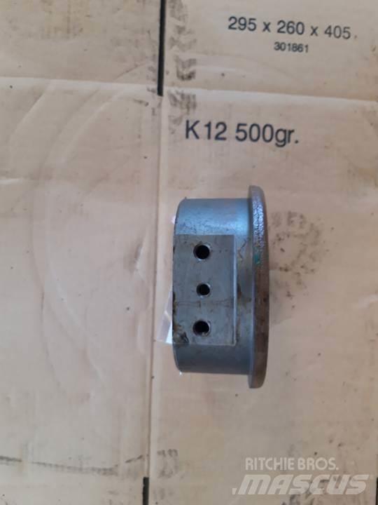 CAT 966C Převodovka