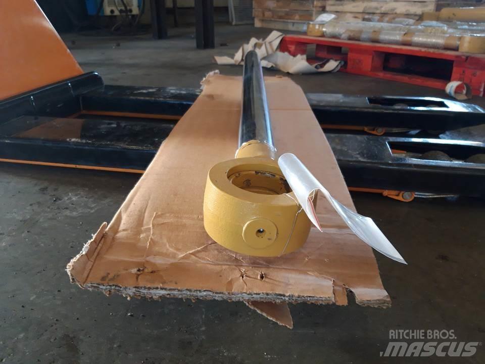 CAT 966C Hydraulika
