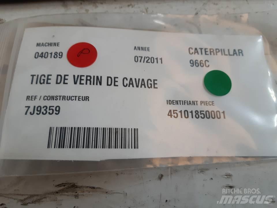 CAT 966C Hydraulika