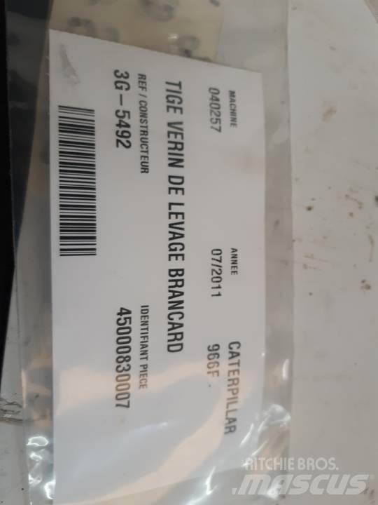 CAT 966F Hydraulika