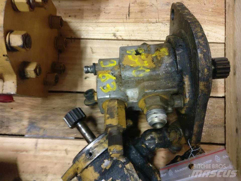 CAT 973 Hydraulika