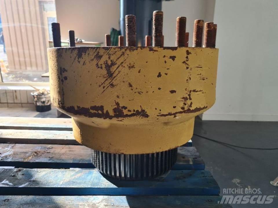 CAT 980F Převodovka