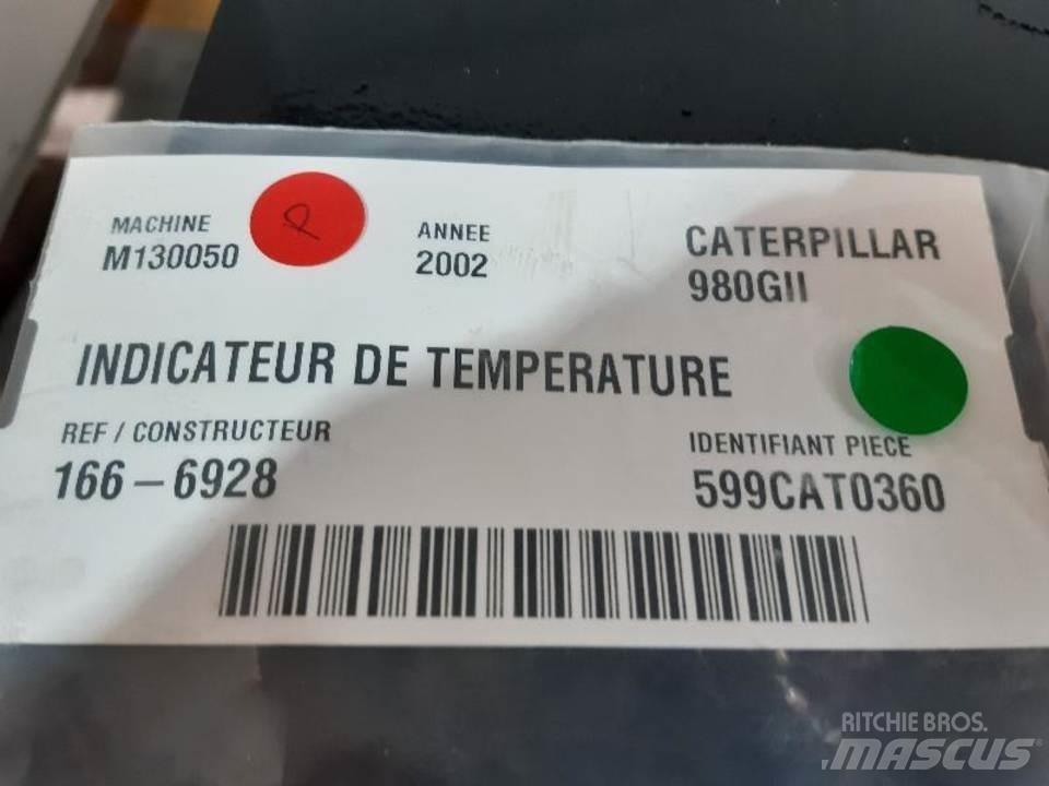 CAT 980GII Kabiny a interiér