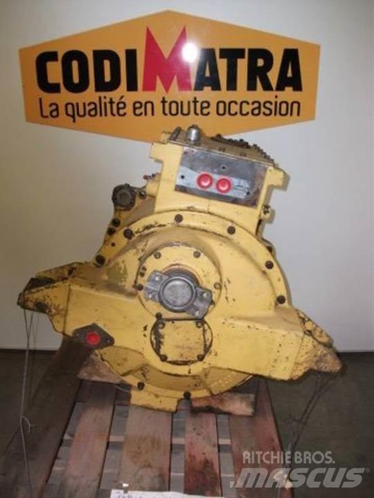 CAT 988B Převodovka